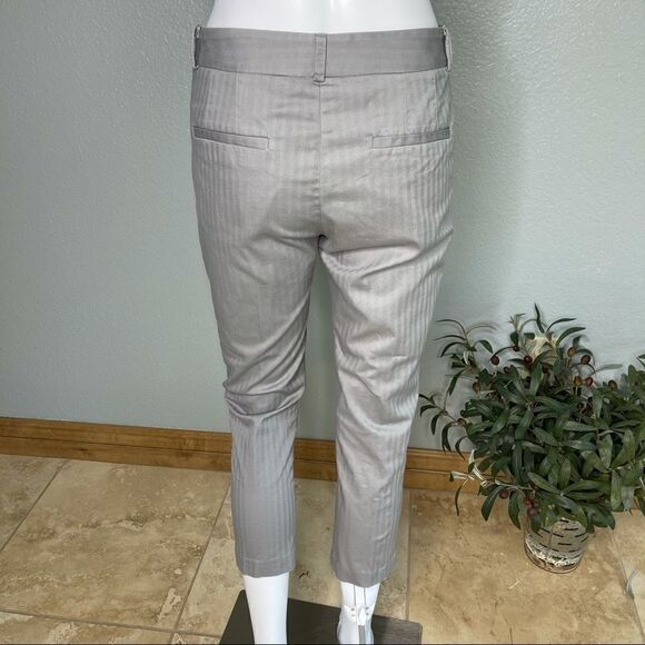 Urban Outfitters BDG Gray Herringbone Capris Sz 6 - Picture 2 of 15